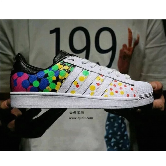 Adidas Originals SuperStar Pride Pack Rainbow Shoe - Picture 4 of 7